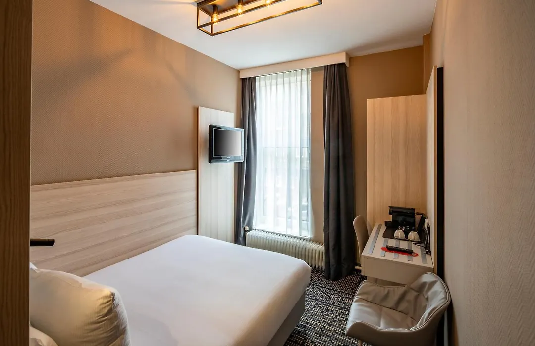 The Alfred Hotel-1